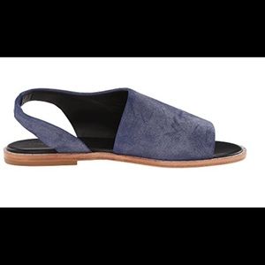 ELIE TAHARI Women's Nora-blue--wash Flat Sandal